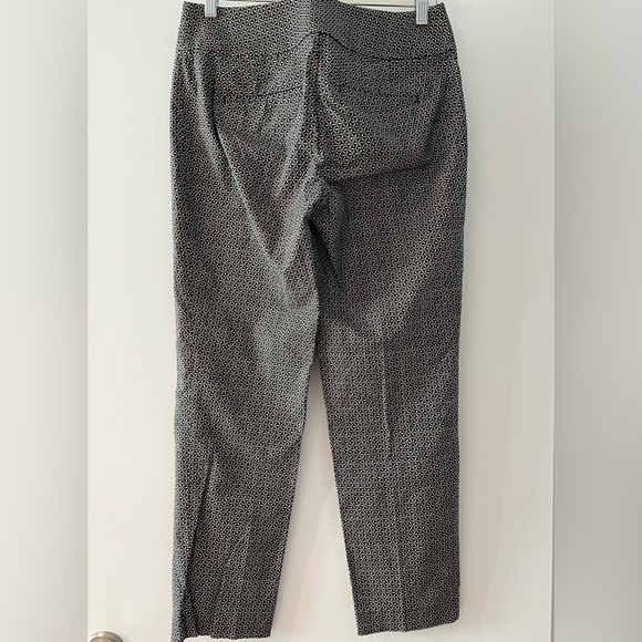 Ann Taylor Loft Black and White Julie Ankle Pants Size 2 - Picture 2 of 12